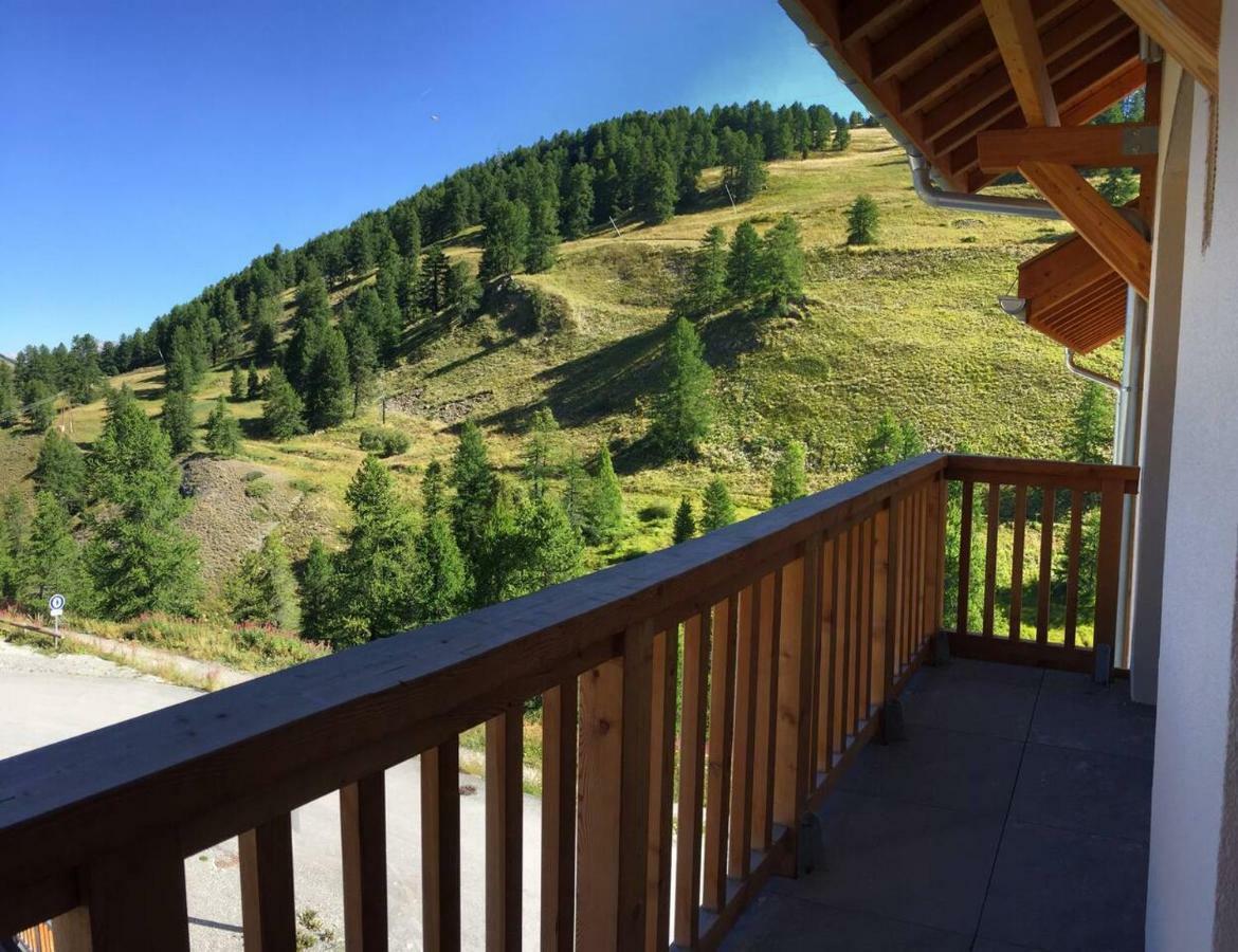 Duplex De Standing, Chalets Des Rennes, Vars 瓦尔 外观 照片